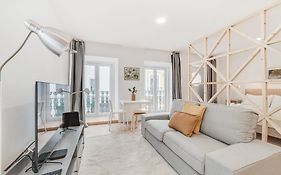 By The River - Alcantara Apartments